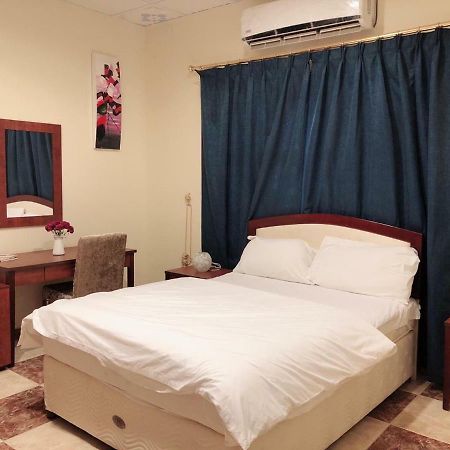 سرو للوحدات السكنية Hotel Al Namas Luaran gambar
