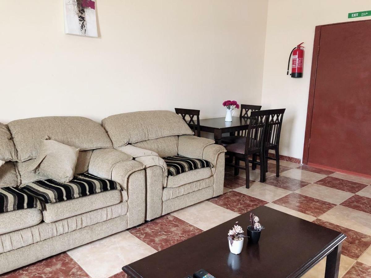 سرو للوحدات السكنية Hotel Al Namas Luaran gambar