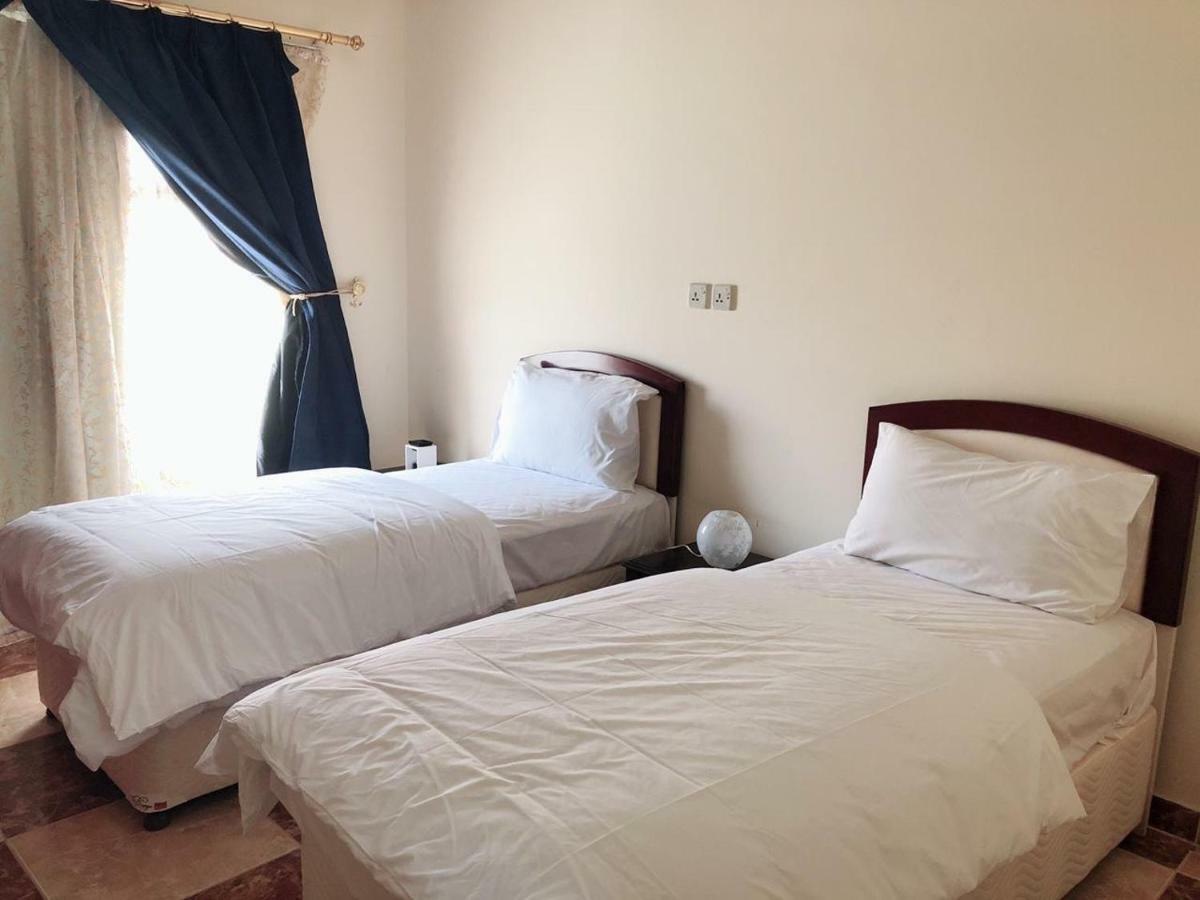 سرو للوحدات السكنية Hotel Al Namas Luaran gambar